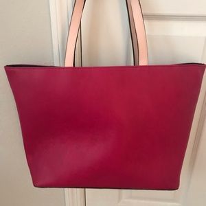 Neiman Marcus Bags - Oversized Tote Bag Neiman Marcus Bags - Oversized Tote Bag